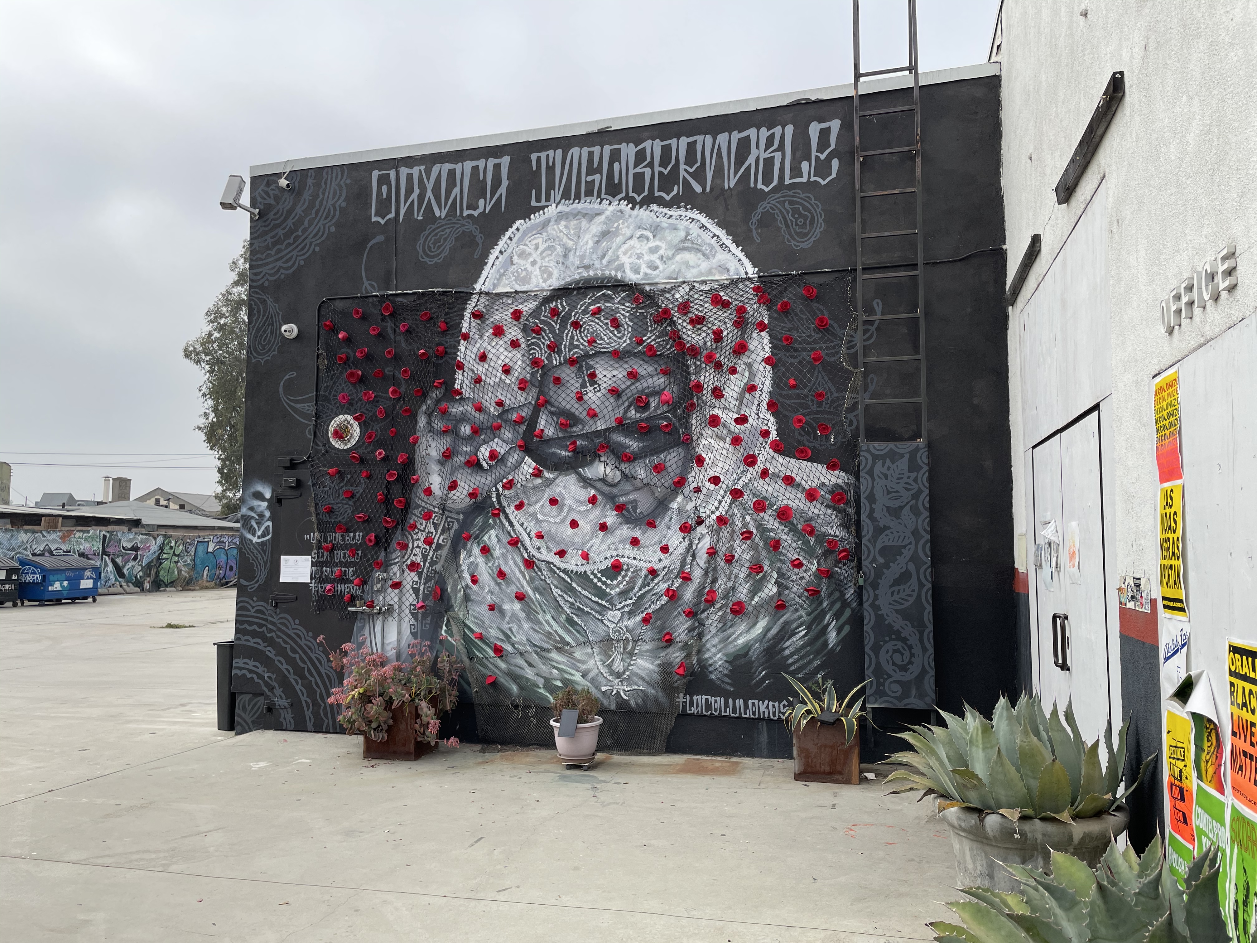 Oaxaca Ingobernable mural